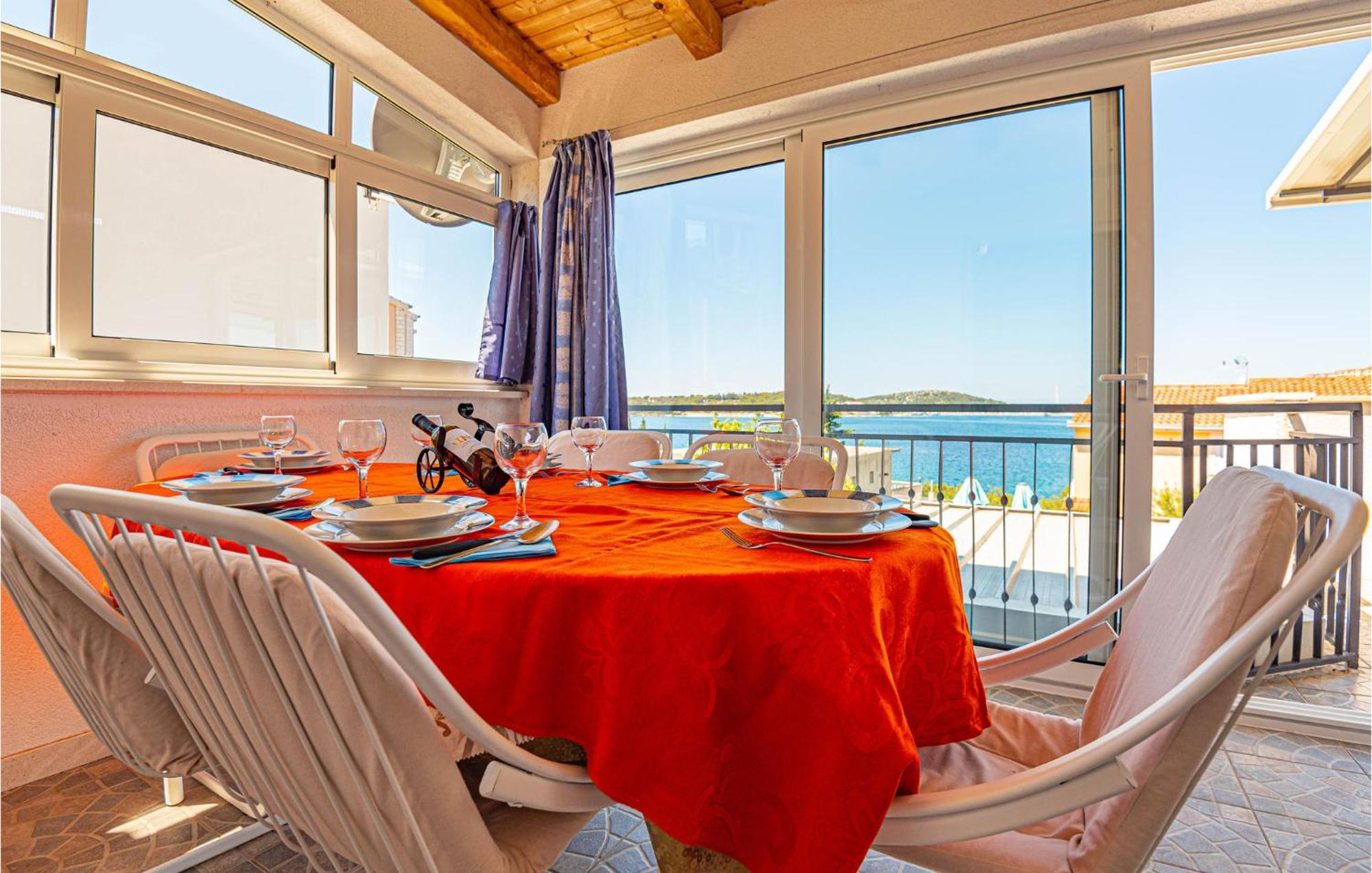 Nice Home In Zatoglav With House Sea View Podglavica Exterior foto